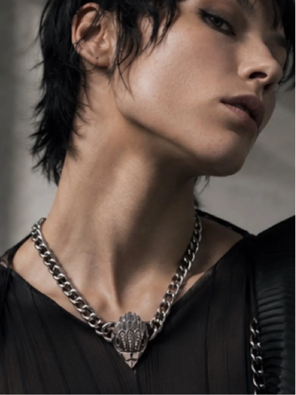 Atelier Noir Chunky Chain Necklace with Ornate Pendant